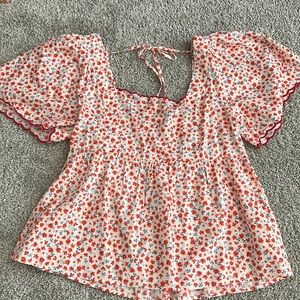 Old Navy floral top blouse